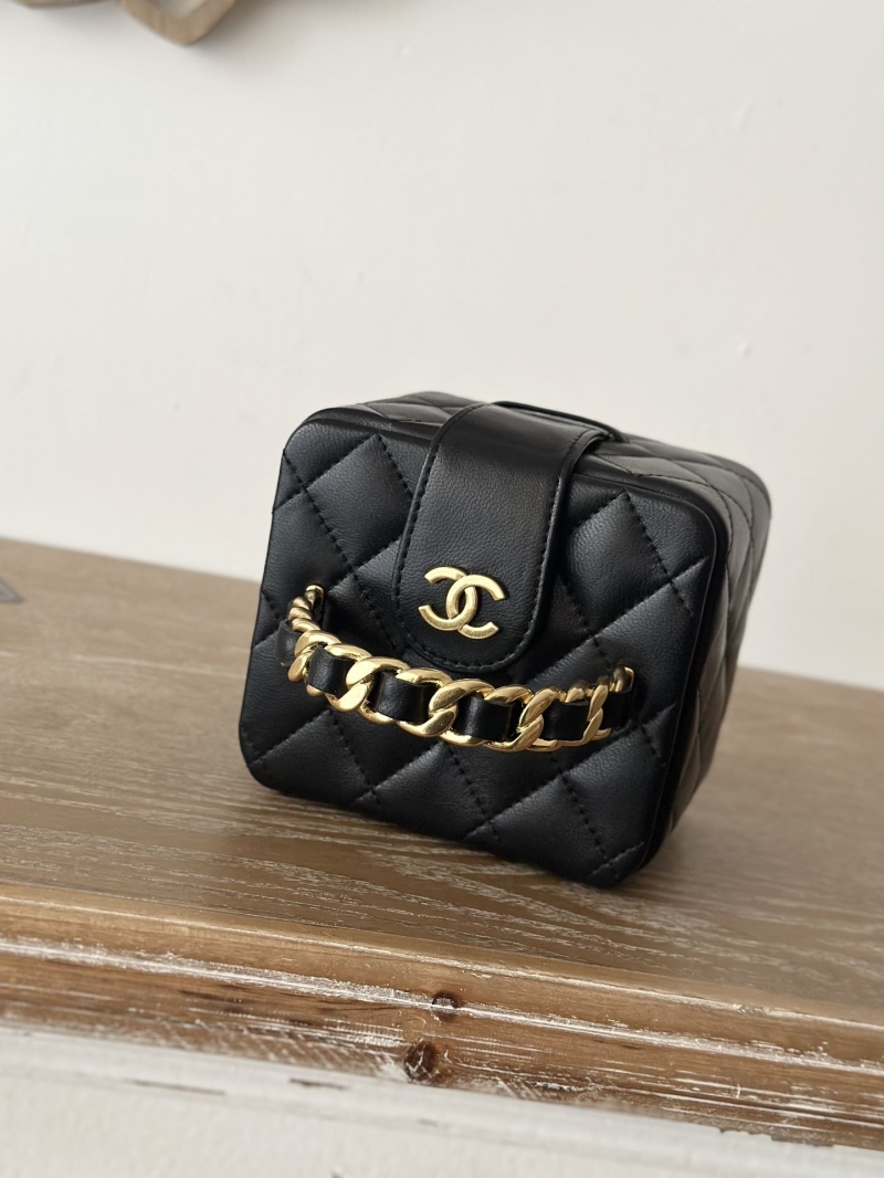 Ch**el cosmetic bags